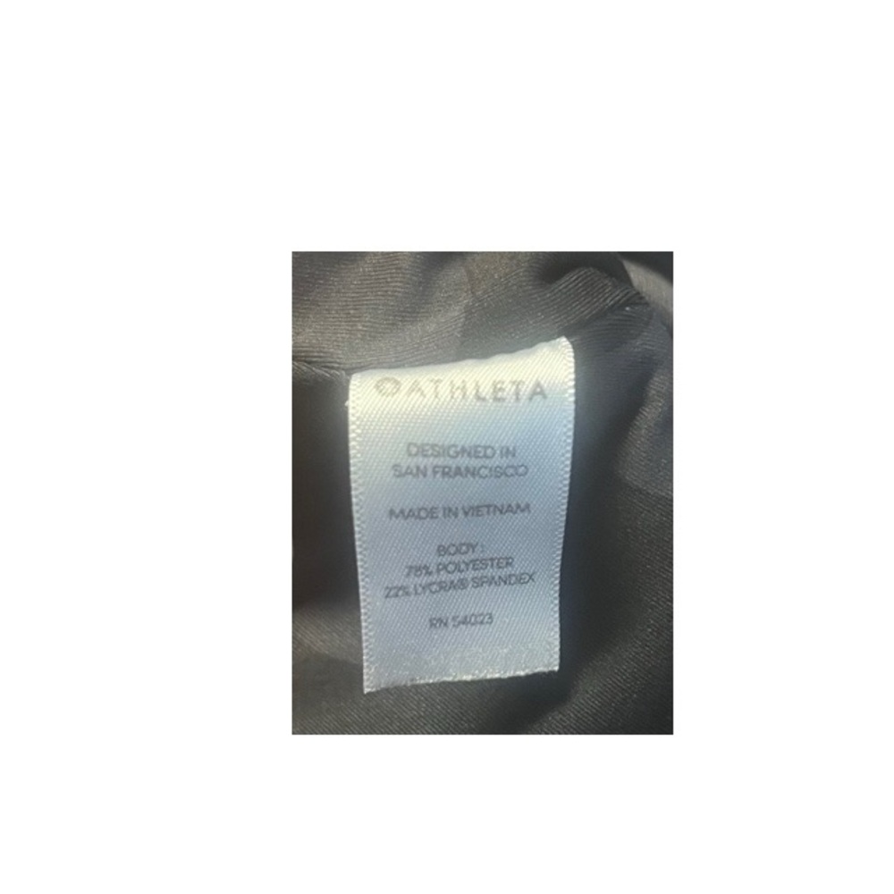 Athleta Camo Contender 7/8 leggings - Picture 6 of 7